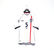 Load image into Gallery viewer, 2001/03 FERDINAND #5 England Vintage Umbro Home Football Shirt (L) 2002 BRAZIL
