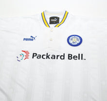 Load image into Gallery viewer, 1996/98 HASSELBAINK #9 Leeds United Vintage PUMA Home Football Shirt (XL)
