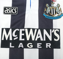 Load image into Gallery viewer, 1993/95 COLE #9 Newcastle United Vintage Asics Home Football Shirt (S)
