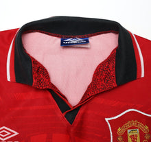 Load image into Gallery viewer, 1994/96 CANTONA #7 Manchester United Vintage Umbro Home Football Shirt (L)
