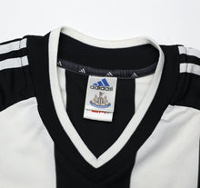 Load image into Gallery viewer, 2001/03 SHEARER #9 Newcastle United Vintage adidas Home Football Shirt (S)
