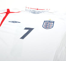 Load image into Gallery viewer, 2005/07 BECKHAM #7 England Vintage Umbro Home Football Shirt (M) WC 2006
