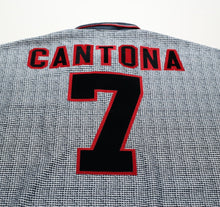 Load image into Gallery viewer, 1995/96 CANTONA #7 Manchester United Vintage Umbro Away Football Shirt (XXL)
