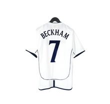 Load image into Gallery viewer, 2001/03 BECKHAM #7 England Vintage Umbro Home Greece Football Shirt (M) WC 2002
