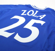 Load image into Gallery viewer, 1999/01 ZOLA #25 Chelsea Vintage Umbro Home Football Shirt (M)
