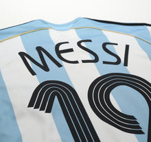 Load image into Gallery viewer, 2005/07 MESSI #19 Argentina Vintage adidas Home Football Shirt (XS) WC 2006
