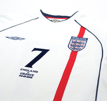 Load image into Gallery viewer, 2001/03 BECKHAM #7 England Vintage Umbro Home Greece Football Shirt (M) WC 2002
