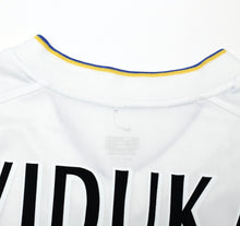 Load image into Gallery viewer, 2000/02 VIDUKA #9 Leeds United Vintage Nike Home Football Shirt (L)
