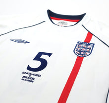 Load image into Gallery viewer, 2001/03 FERDINAND #5 England Vintage Umbro Home Football Shirt (L) 2002 BRAZIL
