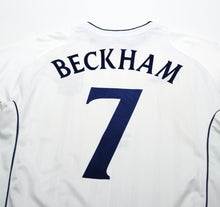 Load image into Gallery viewer, 2001/03 BECKHAM #7 England Vintage Umbro Home Greece Football Shirt (L) WC 2002
