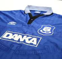 Load image into Gallery viewer, 1995/97 KANCHELSKIS #17 Everton Vintage Umbro Home Football Shirt (XL)
