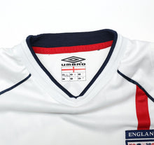 Load image into Gallery viewer, 2001/03 SCHOLES #8 England Vintage Umbro Home Greece Football Shirt (L) WC 2002
