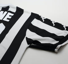 Load image into Gallery viewer, 1999/00 ZIDANE #21 Juventus Vintage Kappa Home Football Shirt Jersey (XL)
