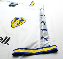 Load image into Gallery viewer, 1998/00 HASSELBAINK #9 Leeds United Vintage PUMA Home Football Shirt (S)
