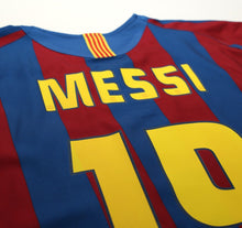 Load image into Gallery viewer, 2005/06 MESSI #19 Barcelona Vintage Nike Home Football Shirt (S)
