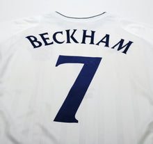 Load image into Gallery viewer, 2001/03 BECKHAM #7 England Vintage Umbro Home Greece Football Shirt (L) WC 2002
