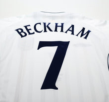 Load image into Gallery viewer, 2001/03 BECKHAM #7 England Vintage Umbro Home Greece Football Shirt (M) WC 2002
