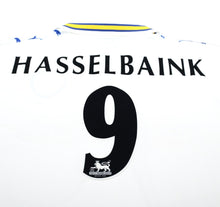 Load image into Gallery viewer, 1998/00 HASSELBAINK #9 Leeds United Vintage PUMA Home Football Shirt (S)
