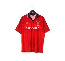 Load image into Gallery viewer, 1994/96 CANTONA #7 Manchester United Vintage Umbro Home Football Shirt (L)
