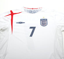 Load image into Gallery viewer, 2005/07 BECKHAM #7 England Vintage Umbro Home Football Shirt (M) WC 2006
