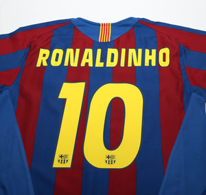 2005/06 RONALDINHO #10 Barcelona Vintage Nike Home Football Shirt (M)