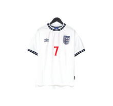 Load image into Gallery viewer, 1999/01 BECKHAM #7 England Vintage Umbro Home Football Shirt (M) Euro 2000
