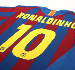 2005/06 RONALDINHO #10 Barcelona Vintage Nike Home Football Shirt (M)