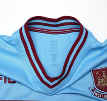 Load image into Gallery viewer, 2001/03 DI CANIO #10 West Ham Vintage FILA Away Football Shirt (L)
