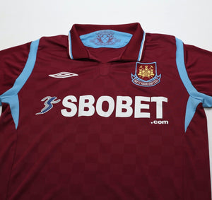 2009/10 DIAMANTI #32 West Ham Vintage Umbro Home Football Shirt (S)