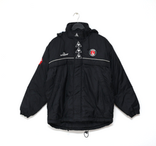 Load image into Gallery viewer, 2000/02 CHARLTON ATHLETIC Vintage LCS Football Bench Coat Jacket (S/M)
