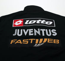 Load image into Gallery viewer, 2002/03 JUVENTUS Vintage Lotto 1/4 Zip Track Top Jacket (M)
