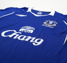 Load image into Gallery viewer, 2008/09 PIENAAR #20 Everton Vintage Umbro Home Football Shirt (M)
