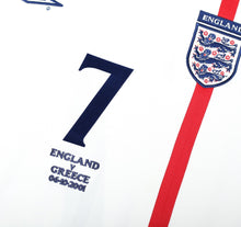 Load image into Gallery viewer, 2001/03 BECKHAM #7 England Vintage Umbro Home Greece Football Shirt (L) WC 2002
