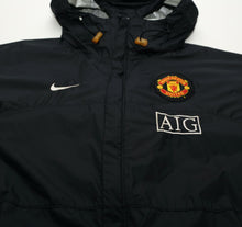 Load image into Gallery viewer, 2006/08 MANCHESTER UNITED Vintage Nike Football Hooded Rain Jacket (M)
