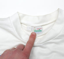 Load image into Gallery viewer, 1990/92 ITALY Vintage Diadora Training Shirt (L)
