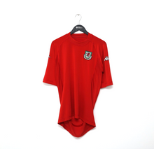 Load image into Gallery viewer, 2004/06 WALES Vintage KAPPA Home Football Shirt Jersey (L/XL)
