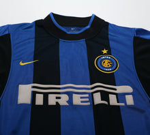 Load image into Gallery viewer, 2000/01 VIERI #32 Inter Milan Vintage Nike Home Football Shirt Jersey (S/M)
