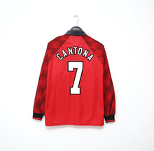 Load image into Gallery viewer, 1996/98 CANTONA #7 Manchester United Vintage Umbro LS Home Football Shirt (M)
