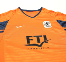 Load image into Gallery viewer, 2001/02 1860 MUNICH Vintage Nike Away Football Shirt (S)
