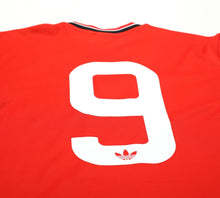 Load image into Gallery viewer, 1985 HUGHES #9 Manchester United adidas Originals FA Cup Football Shirt (M/L)
