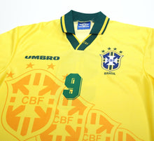 Load image into Gallery viewer, 1994/97 RONALDO #9 Brazil Vintage Umbro Home Football Shirt Jersey (L) Umbro Cup
