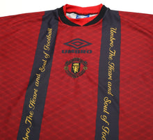 Load image into Gallery viewer, 1994/95 MANCHESTER UNITED Vintage Umbro Training Shirt (L) Cantona Era
