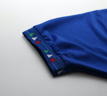 Load image into Gallery viewer, 1992/93 BAGGIO #10 Italy Vintage Diadora Home Football Shirt (M)
