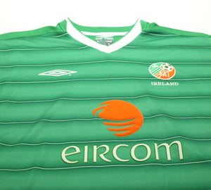 2003/04 KEANE #6 Ireland Vintage Umbro Home Football Shirt (M)