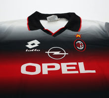 Load image into Gallery viewer, 1996/97 AC MILAN Vintage Lotto Football Training Shirt (L)
