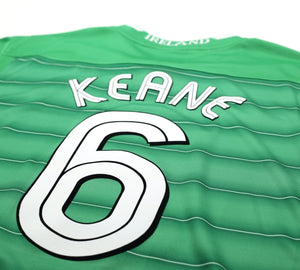 2003/04 KEANE #6 Ireland Vintage Umbro Home Football Shirt (M)