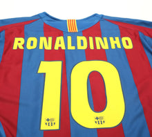 Load image into Gallery viewer, 2005/06 RONALDINHO #10 Barcelona Vintage Nike Home Football Shirt Jersey (XL)
