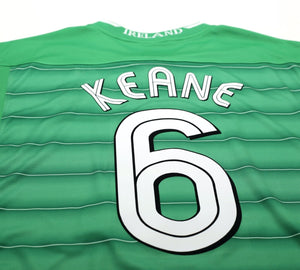 2003/04 KEANE #6 Ireland Vintage Umbro Home Football Shirt (M)